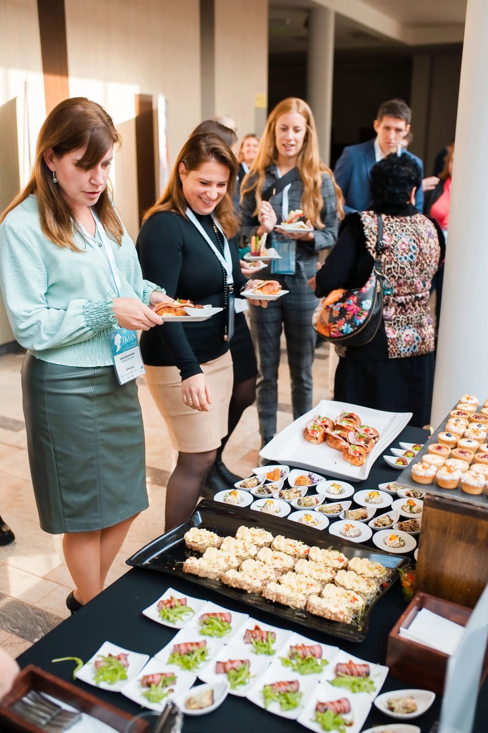 Egész napos konferencia catering büféasztal